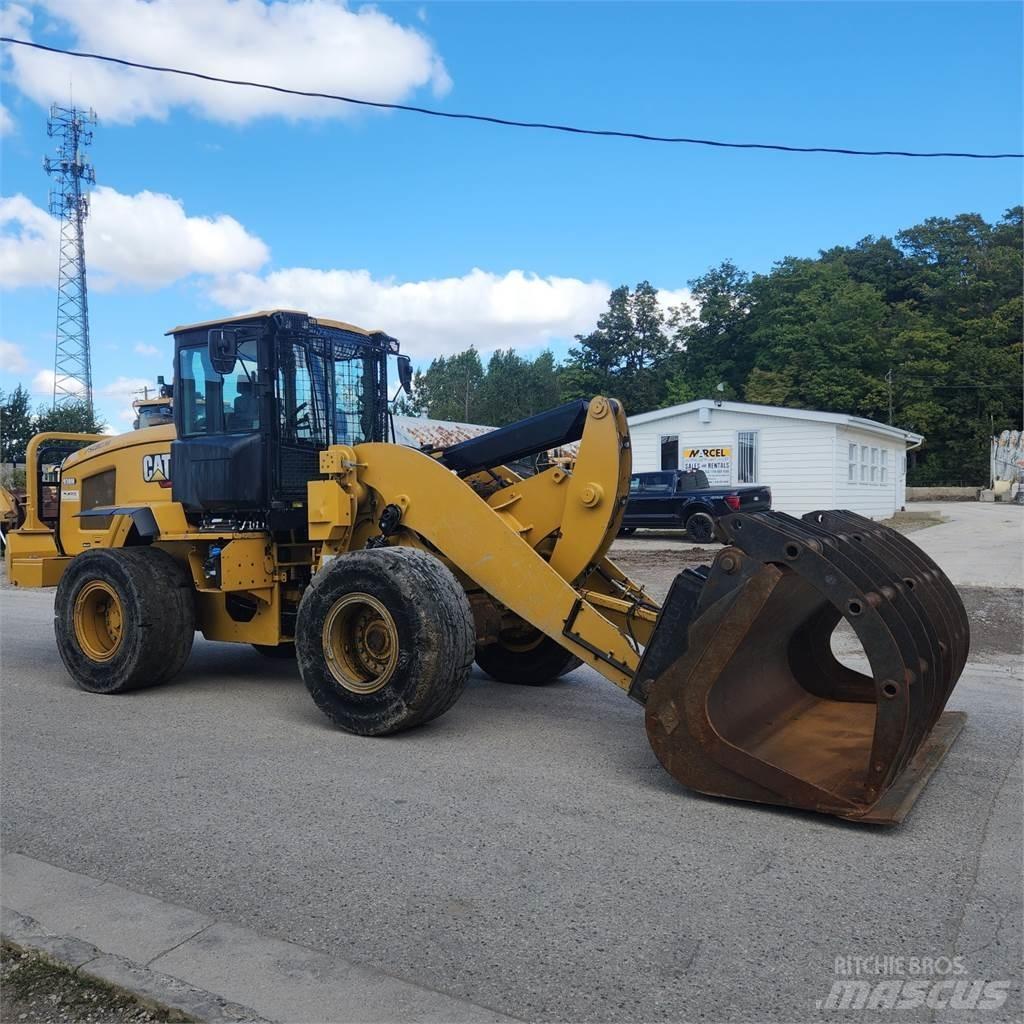 CAT 938M  휠로우더