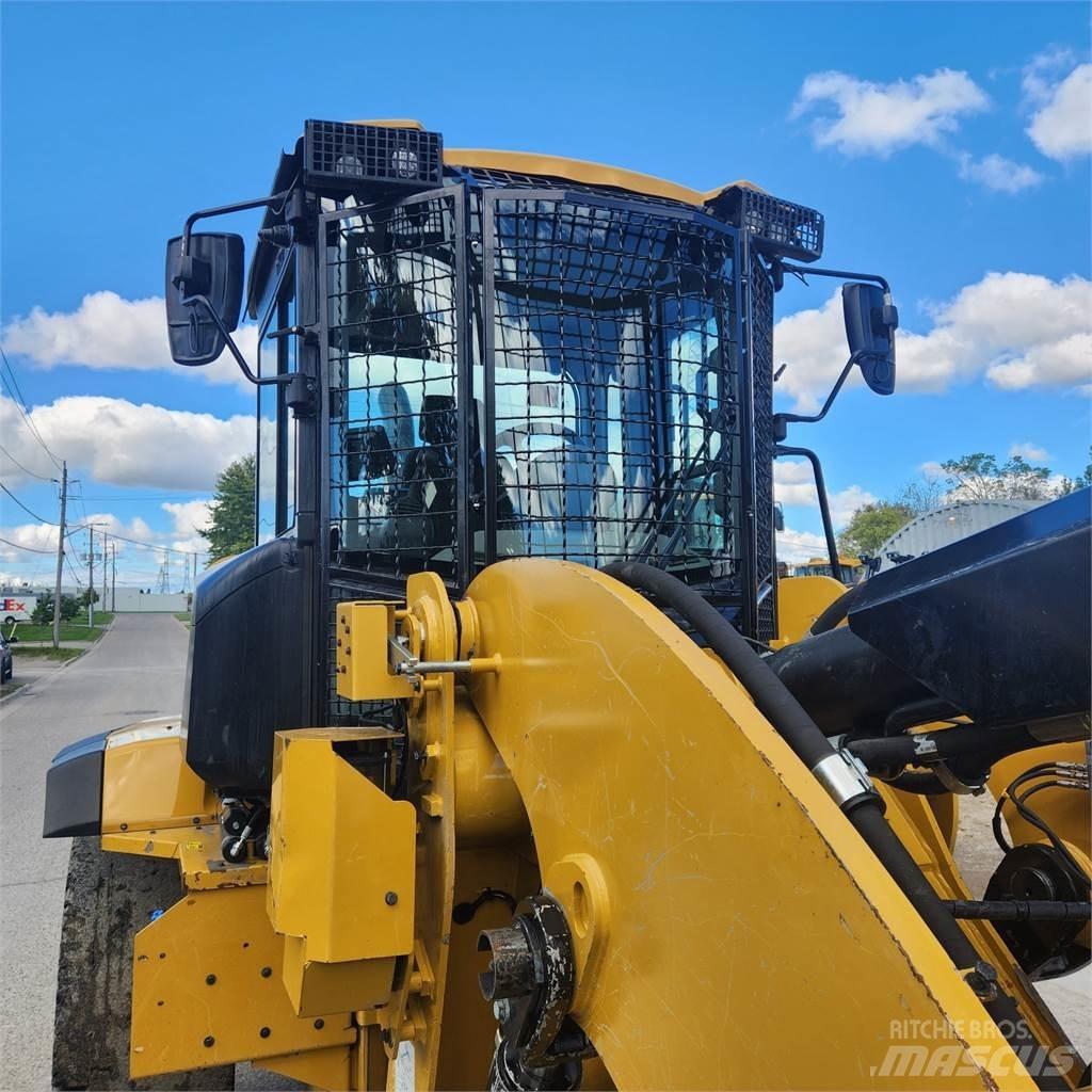 CAT 938M  휠로우더