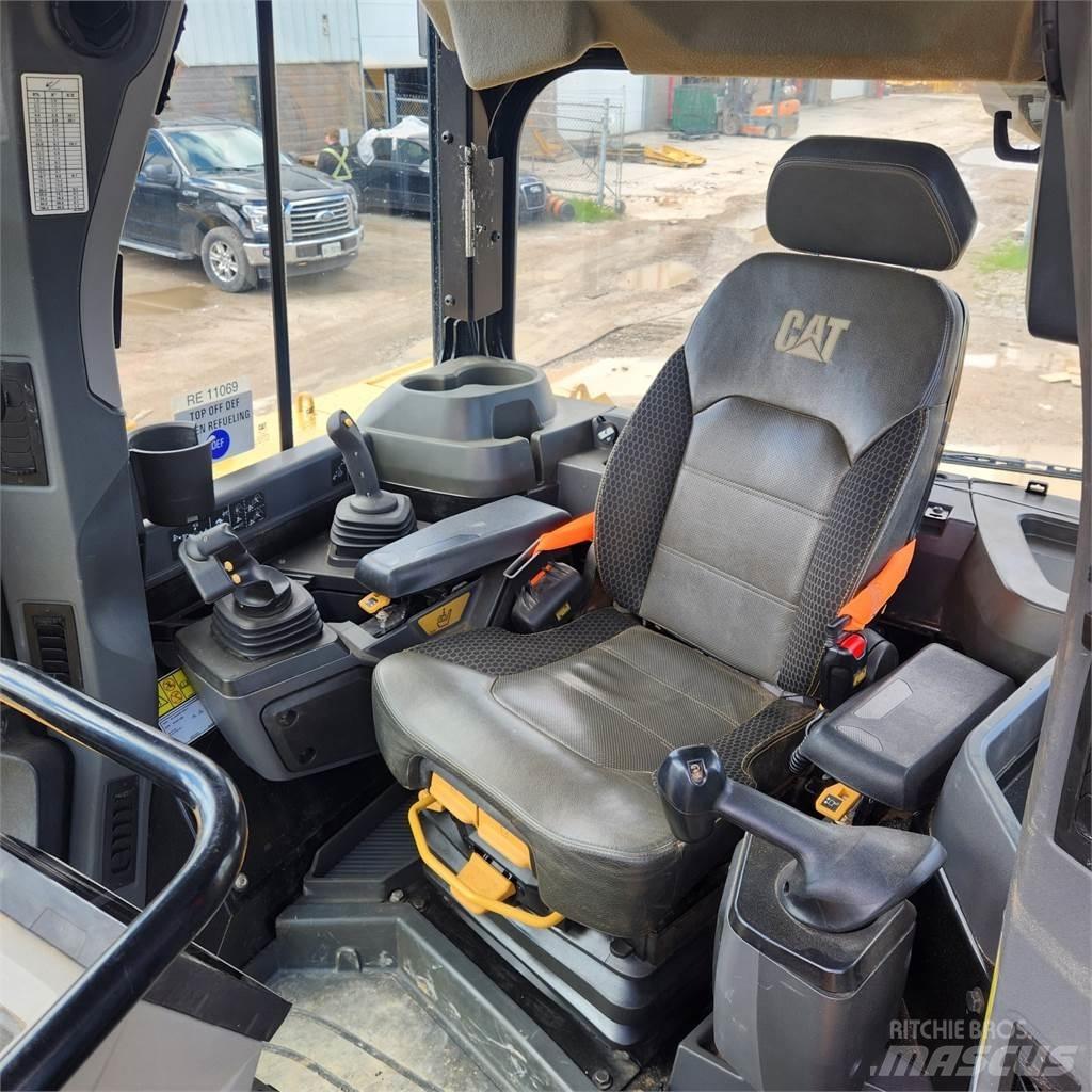 CAT D6 LGP VP 크롤러 도저