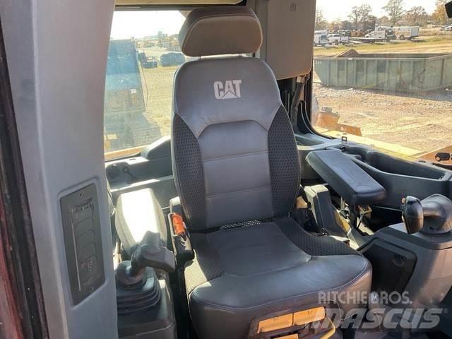 CAT D6 LGP WH 크롤러 도저