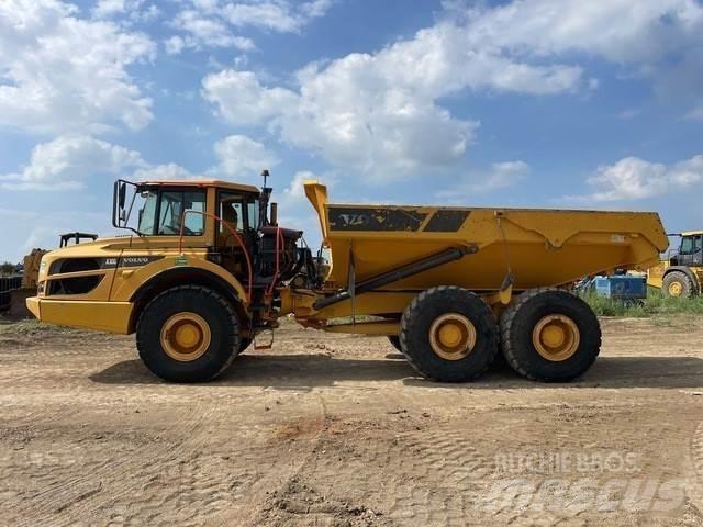 Volvo A30G 연결식 홀러