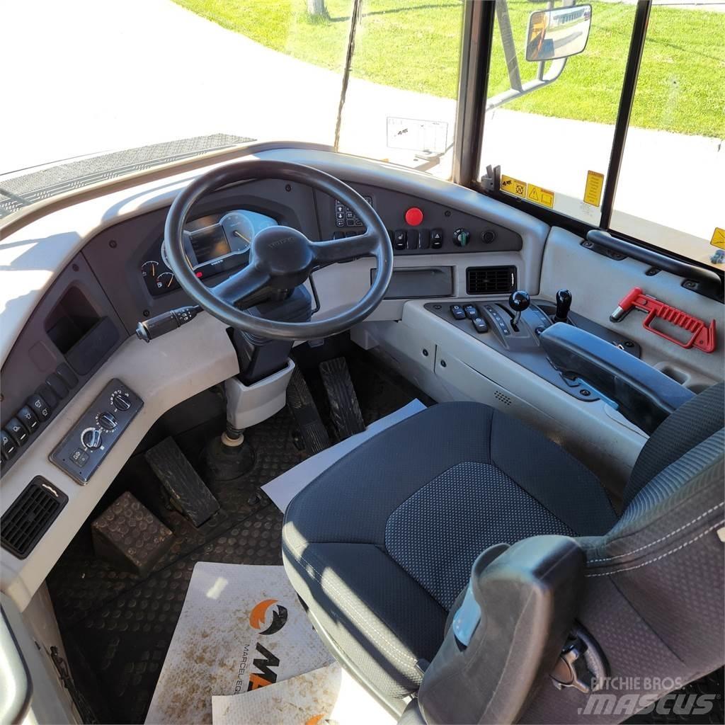 Volvo A30G 연결식 홀러