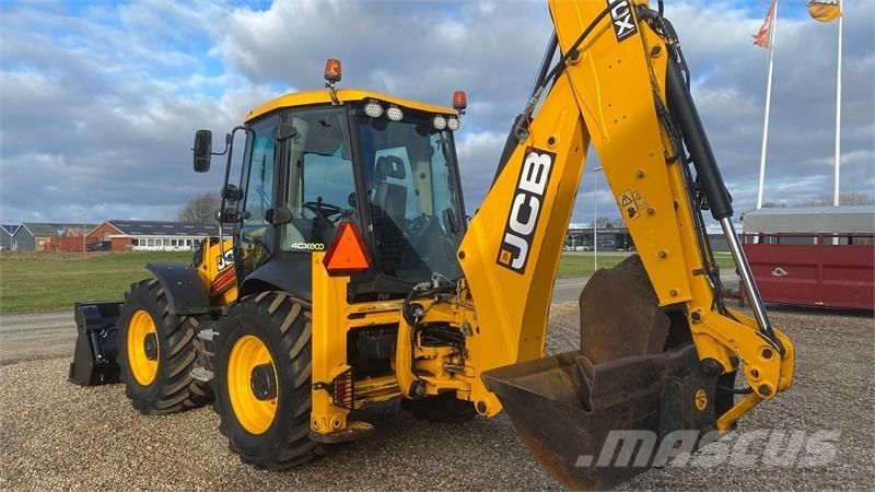 JCB 4CX 백호로더