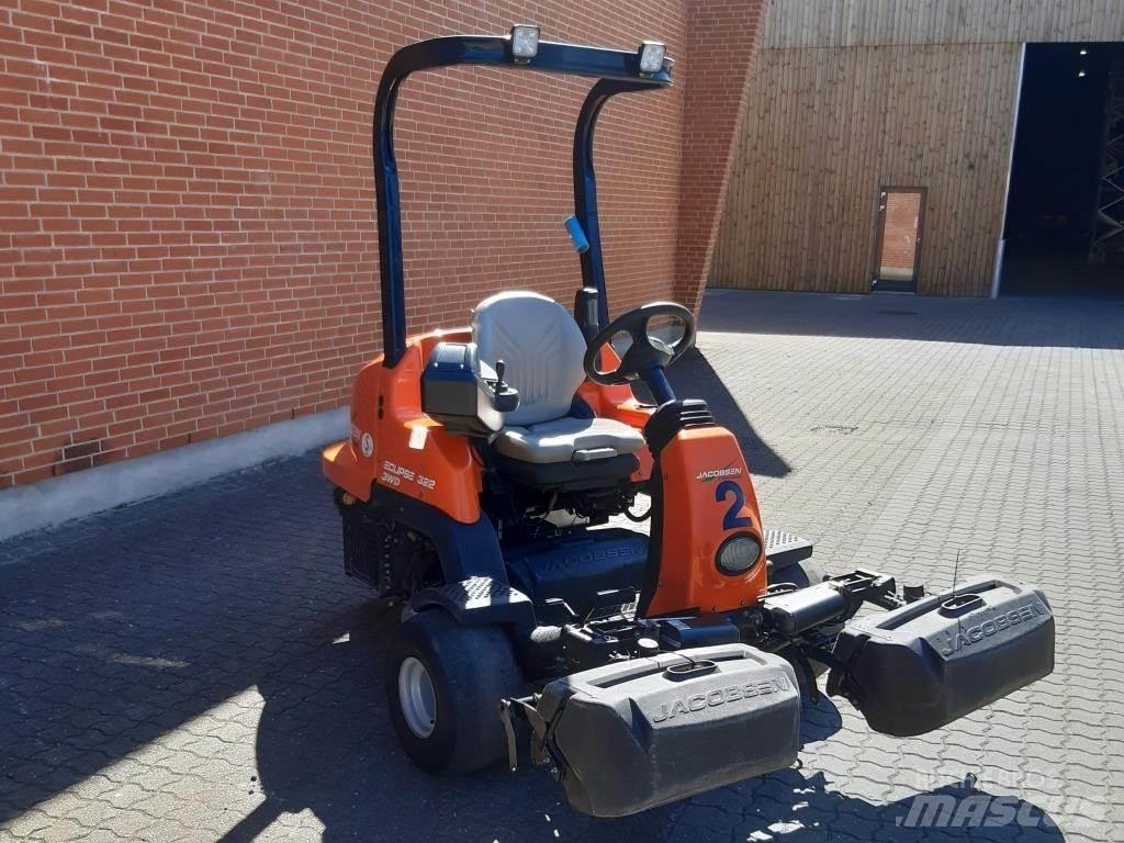 Jacobsen ECLIPS 322 탑승형 잔디깎기