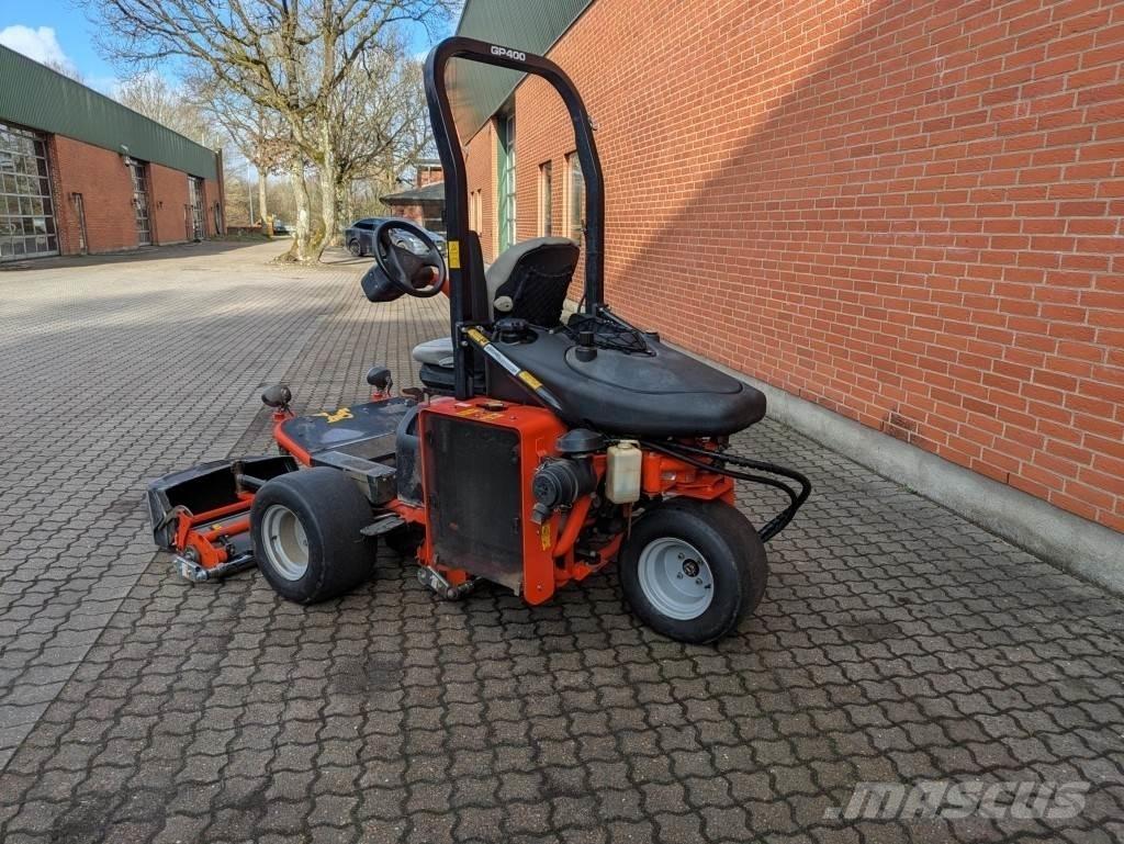 Jacobsen GP 400 탑승형 잔디깎기