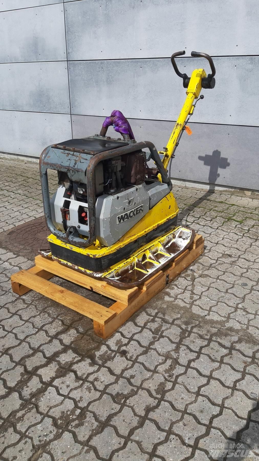 Wacker 40/45 h 토양 다짐기
