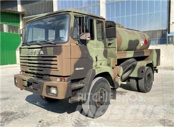 Astra BM201mt 탱커 트럭