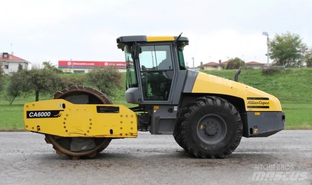 Atlas Copco CA6000 토양 다짐기