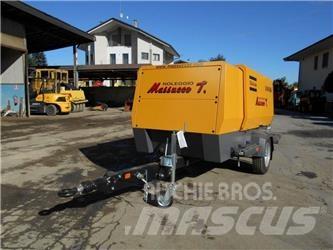 Atlas Copco XAHS 317 콤푸레샤
