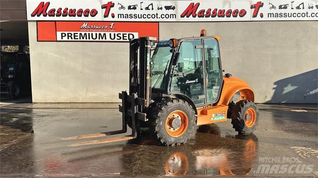 Ausa C250H 4X4 험지용 트럭