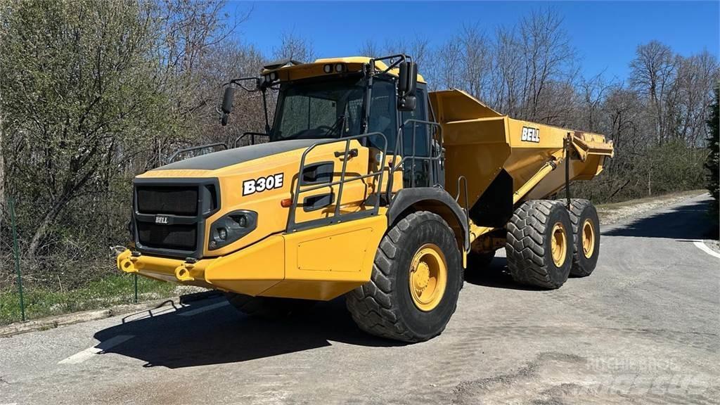 Bell B30E 6x6 건설현장 덤프트럭