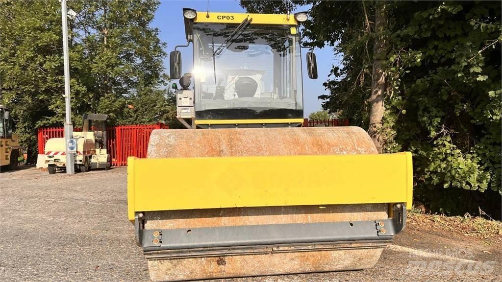 Bomag BW213 DH-5 토양 다짐기