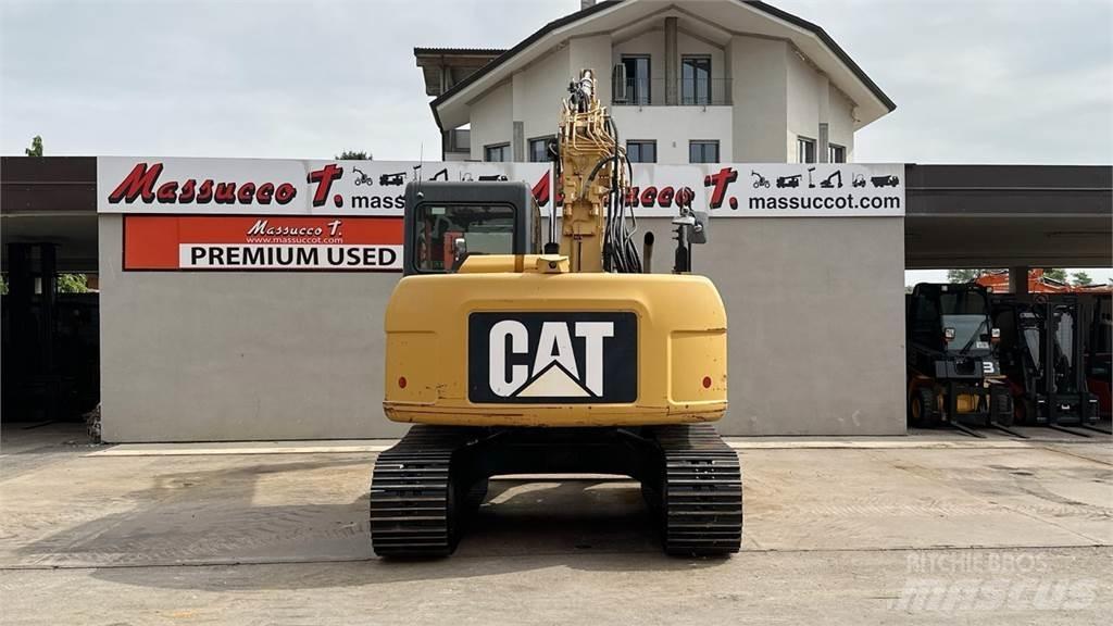 CAT 311D 중형굴삭기 7톤-28톤