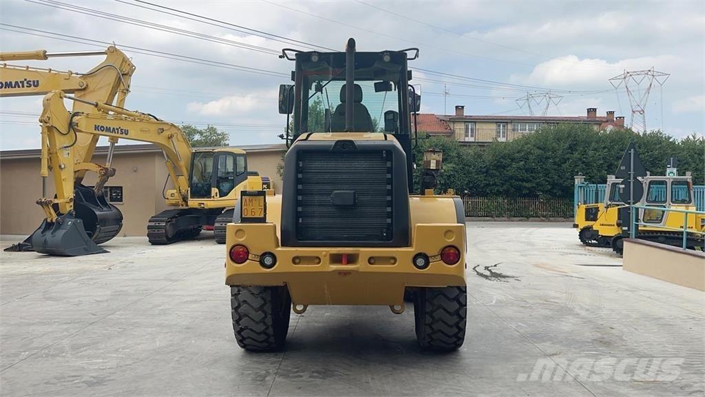 CAT 914M  휠로우더