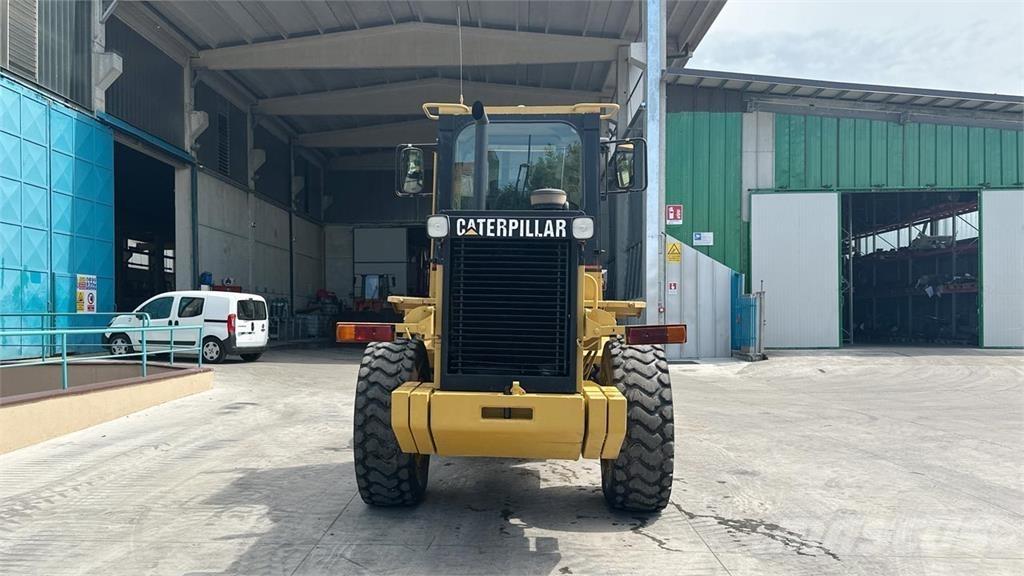 CAT 924F  휠로우더