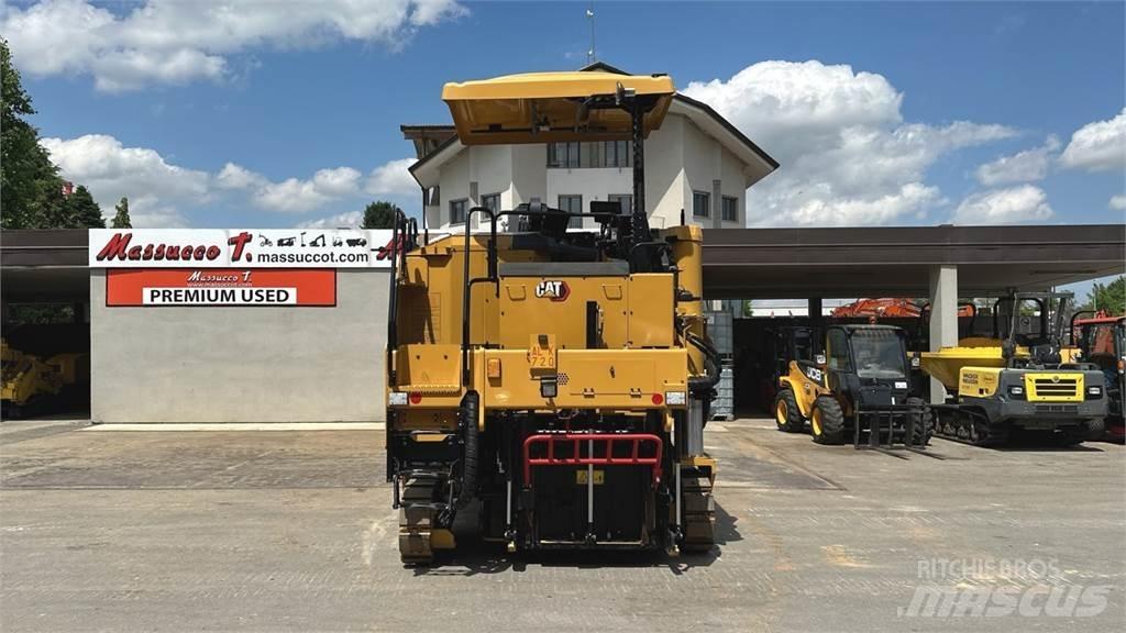CAT PM310 아스팔트 콜드 밀링 기계