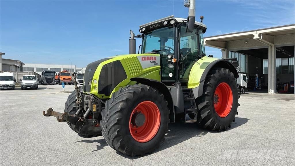 CLAAS AXION 810 4X4 제설 블레이드 및 제설기