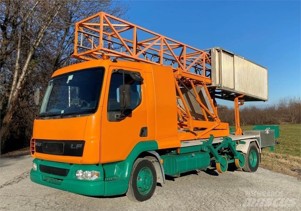 DAF LF 트럭 탑재 고소작업대