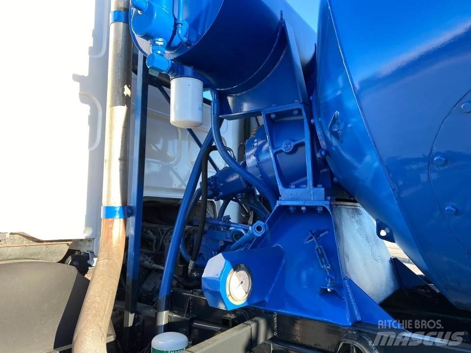 DAF LF 55.250 콘크리트 믹서트럭