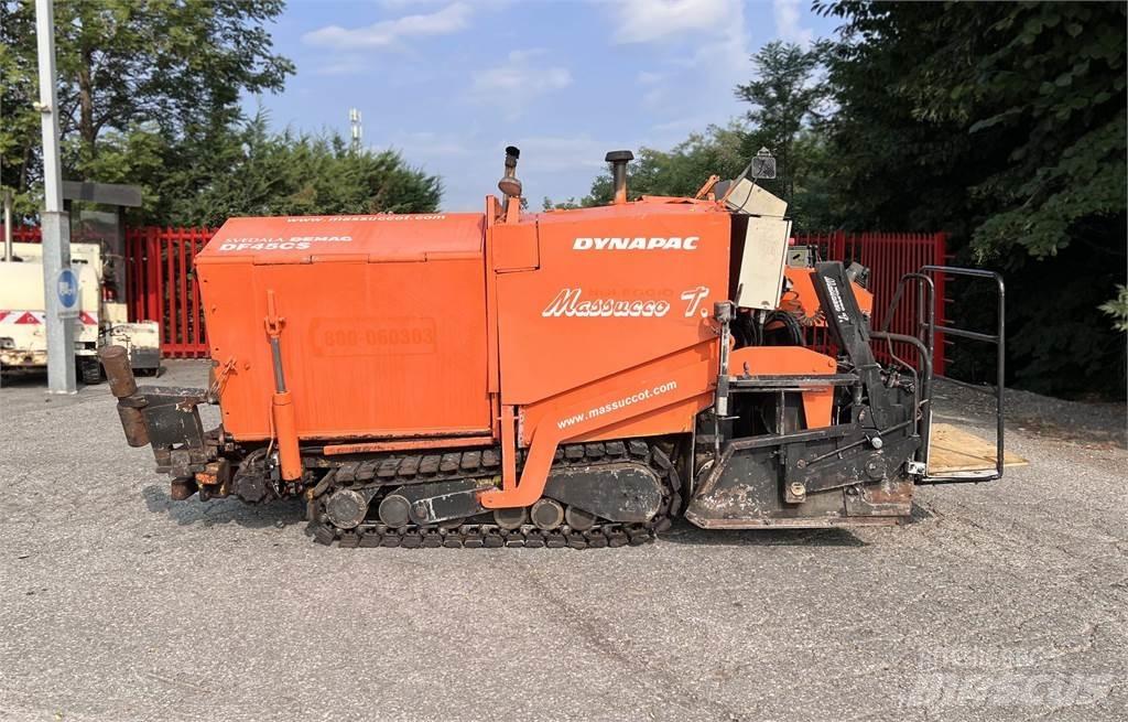 Dynapac DF45 아스팔트 포장장비