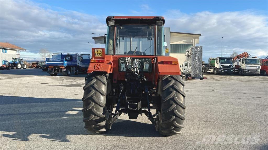 Fiat F100 DT 4X4 제설 블레이드 및 제설기