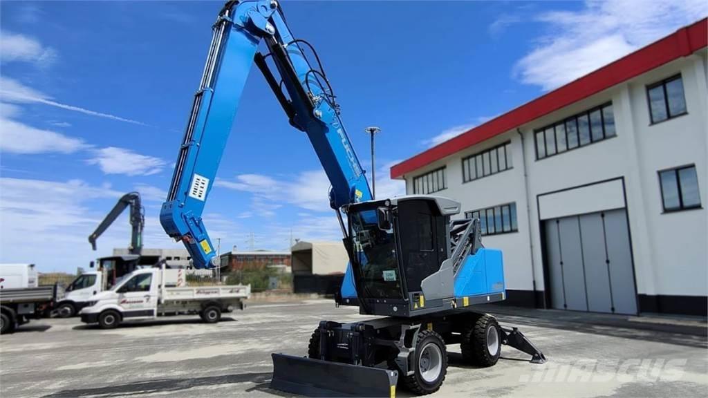 Fuchs MHL 320  휠 굴삭기