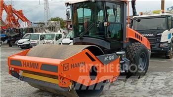 Hamm HC120i 토양 다짐기