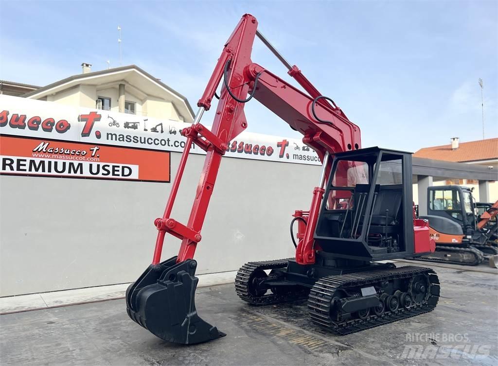 Hidromek H4 중형굴삭기 7톤-28톤