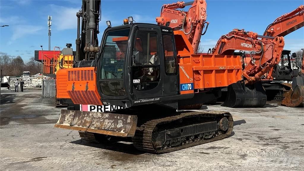Hitachi CHR70 건설현장 덤프트럭