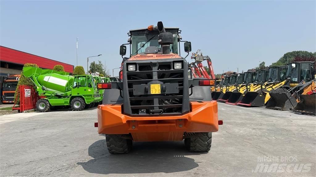 Hitachi ZW180-6  휠로우더