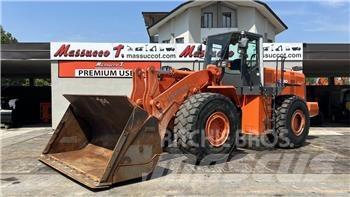 Hitachi ZW330  휠로우더