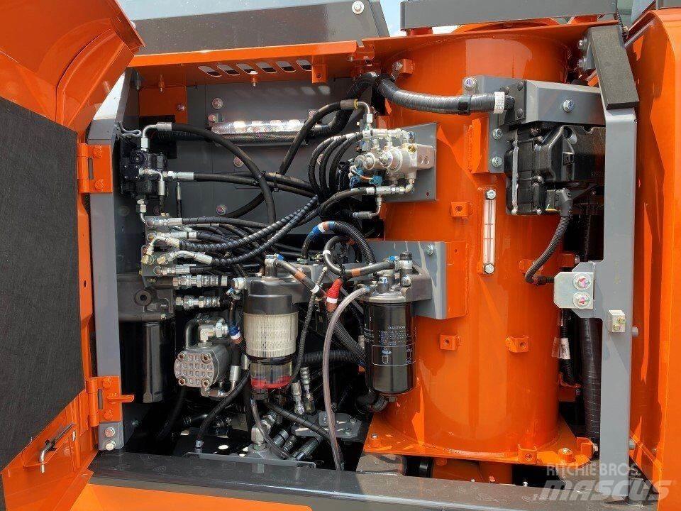 Hitachi ZX130-6 굴삭기
