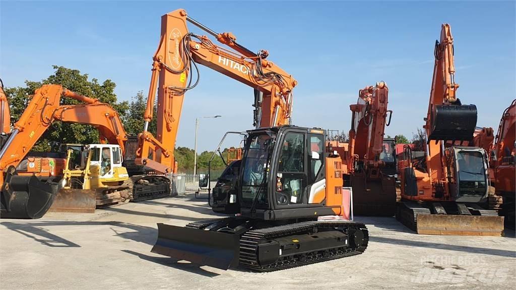 Hitachi ZX135US-7 중형굴삭기 7톤-28톤