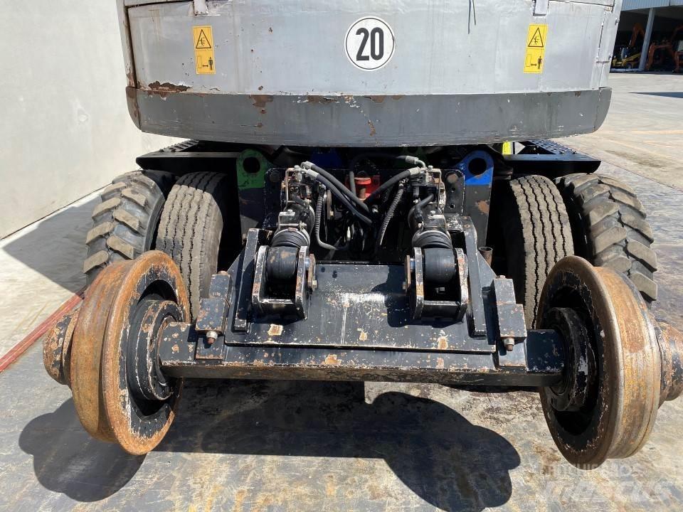 Hitachi ZX170PRR  휠 굴삭기