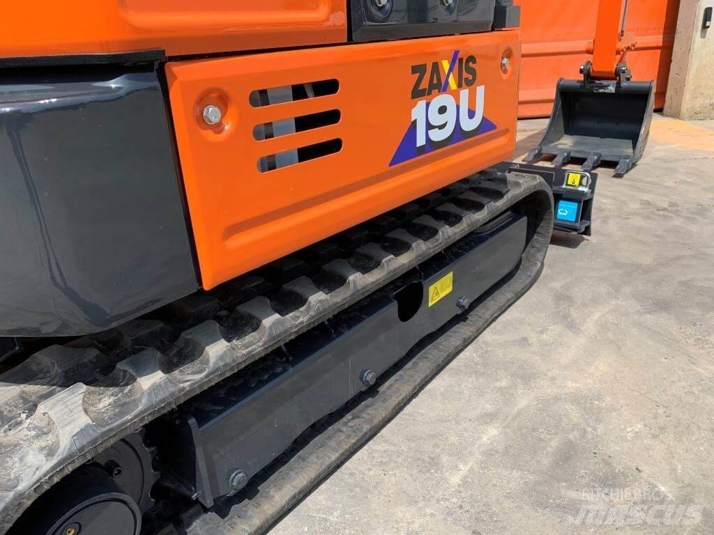 Hitachi ZX19U-6 소형 굴삭기 7톤 미만