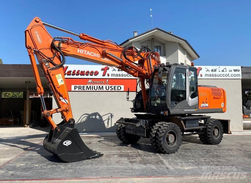 Hitachi ZX210W-3  휠 굴삭기