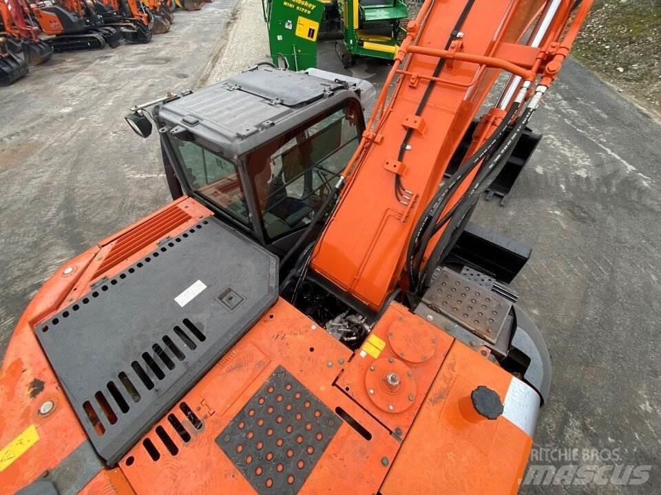 Hitachi ZX225 USBLC 대형 굴삭기 29톤 이상