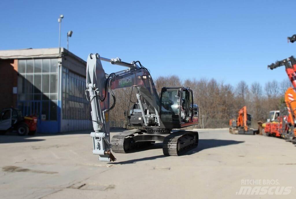Hitachi ZX250LCN-6 굴삭기