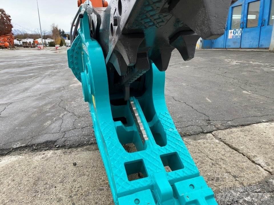 Hitachi ZX470LCH-3 대형 굴삭기 29톤 이상