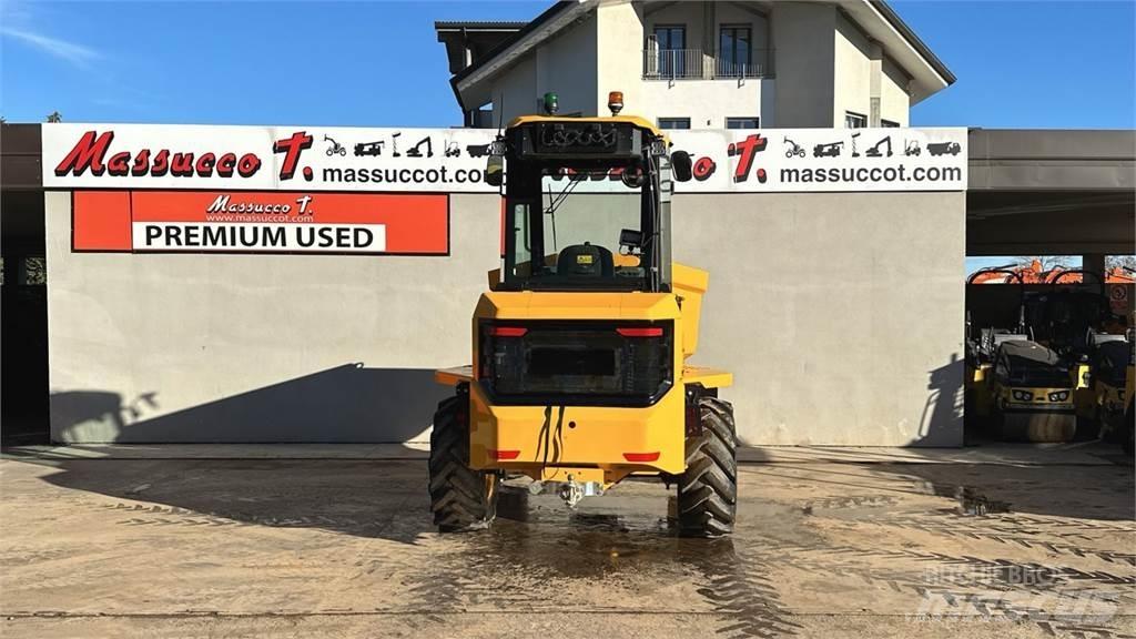 JCB 6ST-2S5 4X4 건설현장 덤프트럭