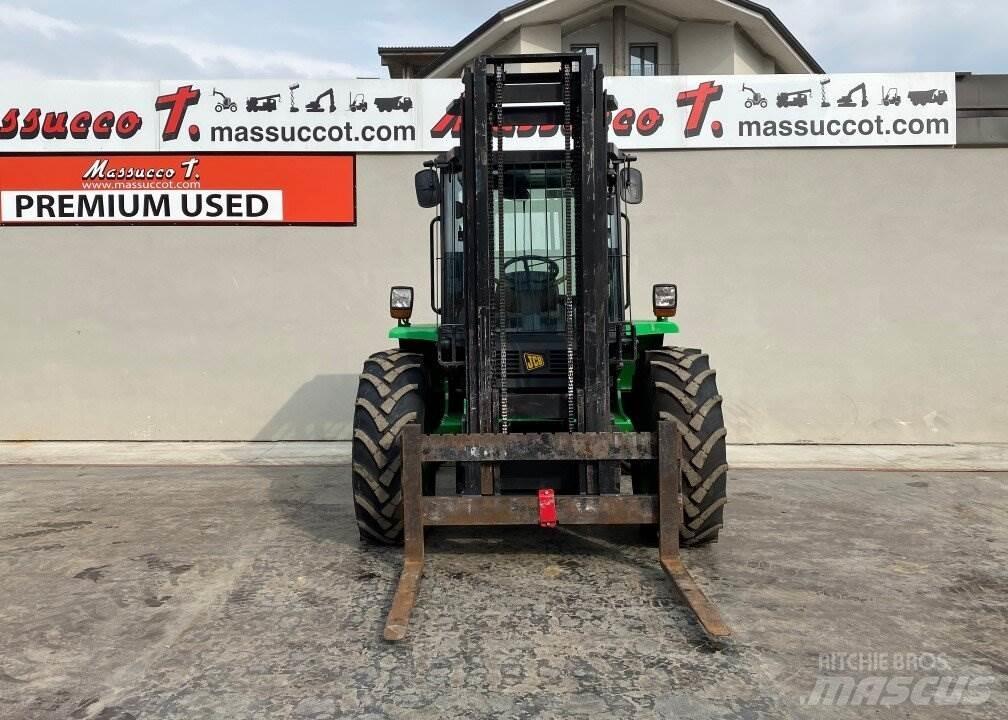 JCB 926 험지용 트럭