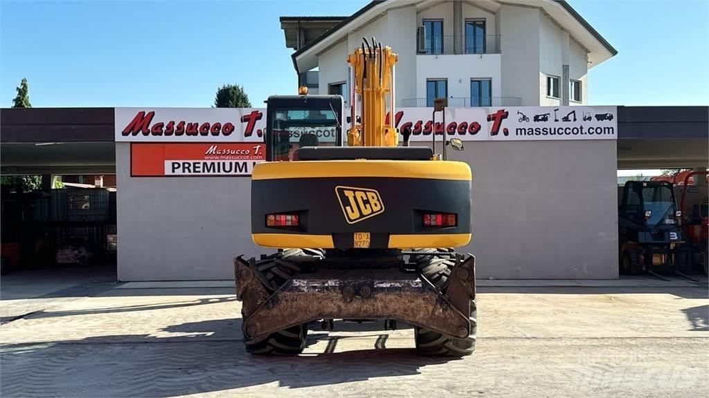 JCB JS130W 4x4  휠 굴삭기