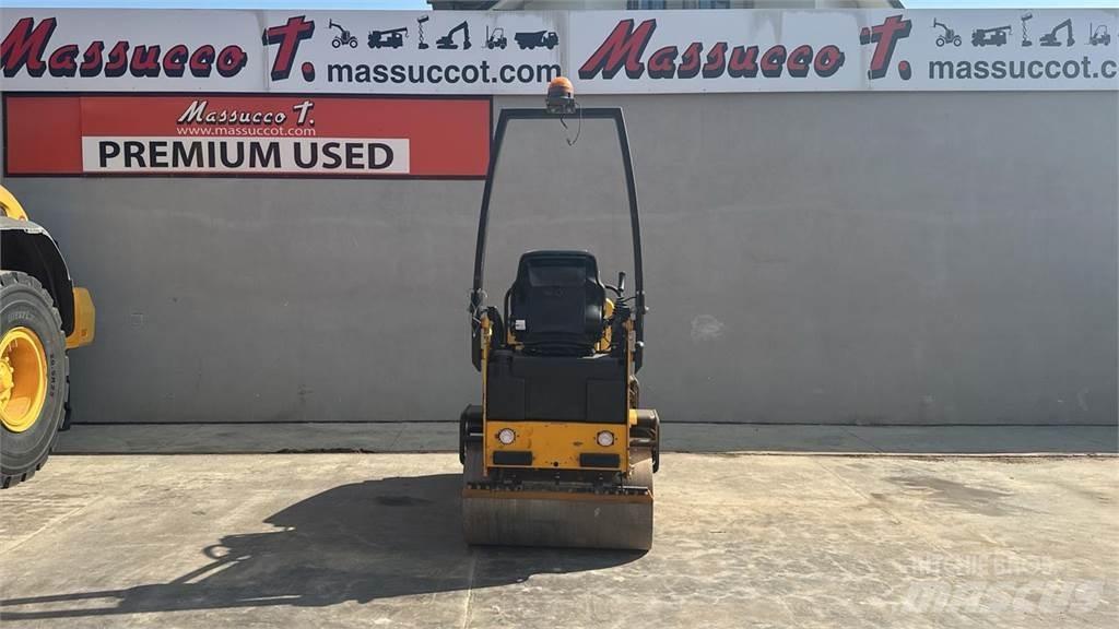 JCB VMT160 토양 다짐기