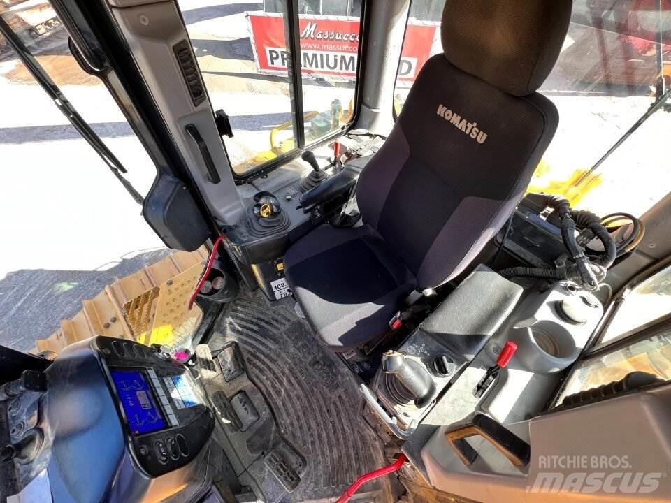 Komatsu D65 크롤러 도저