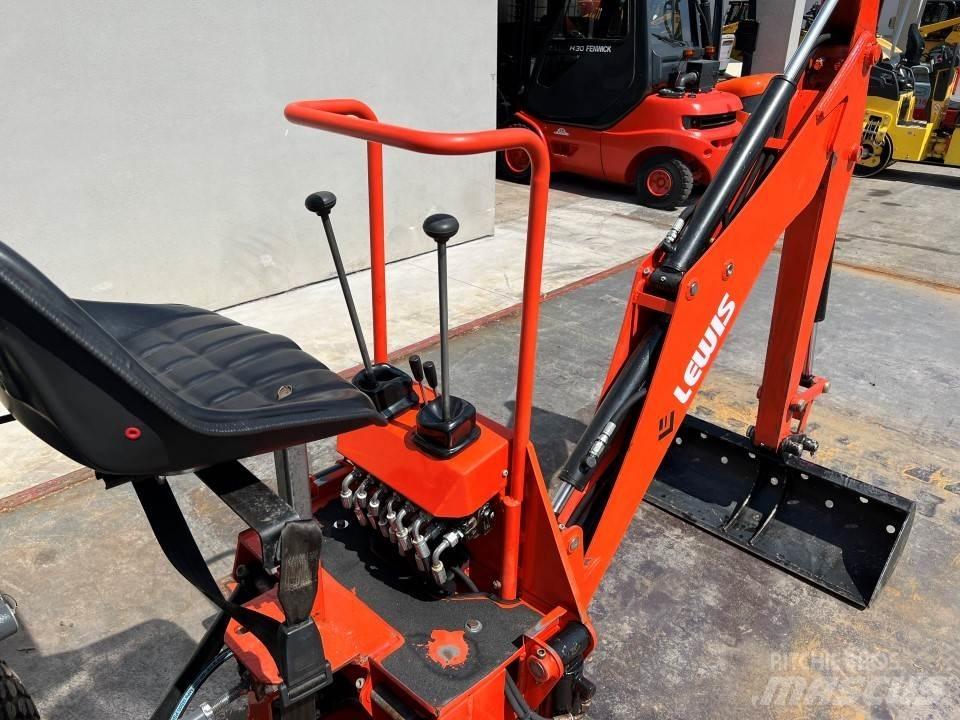 Kubota B2231 백호로더