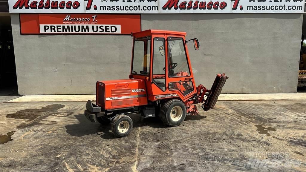 Kubota F2400 4X4 제설 블레이드 및 제설기