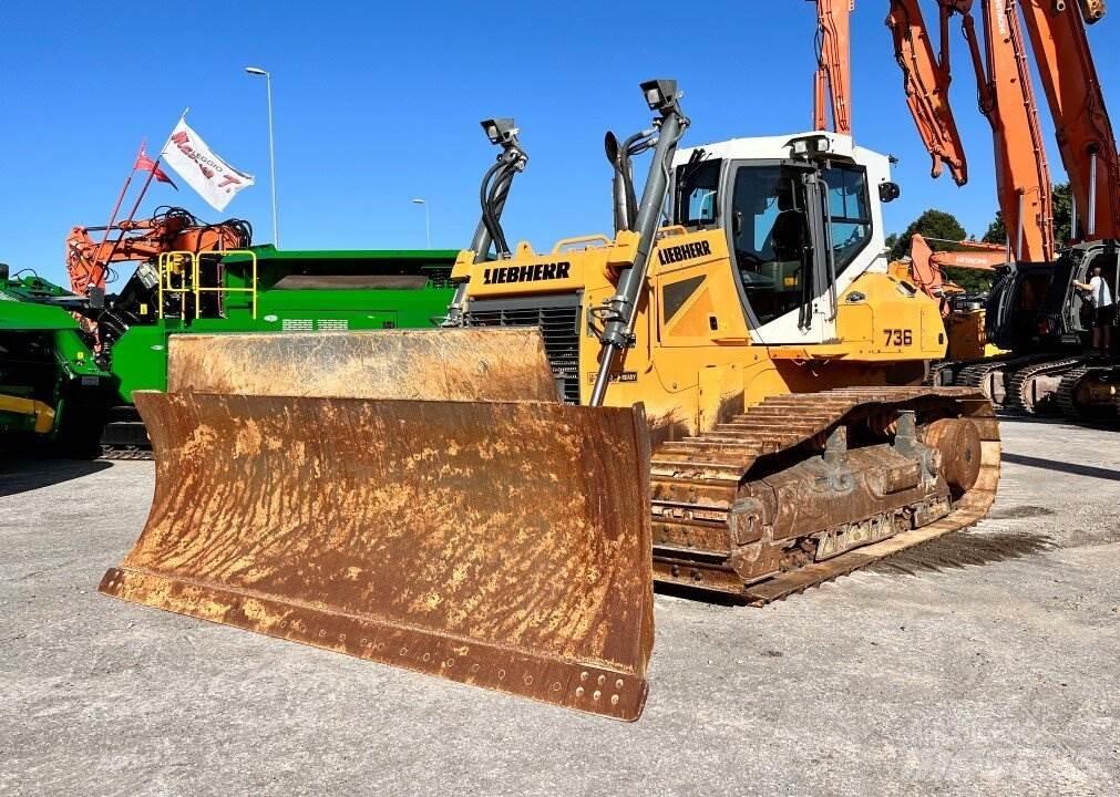 Liebherr 736 크롤러 도저