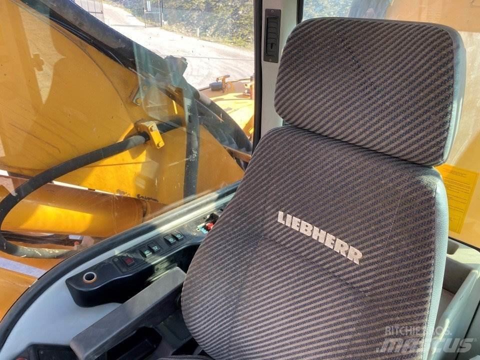 Liebherr A316  휠 굴삭기