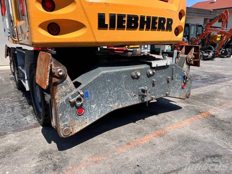 Liebherr LH22  휠 굴삭기