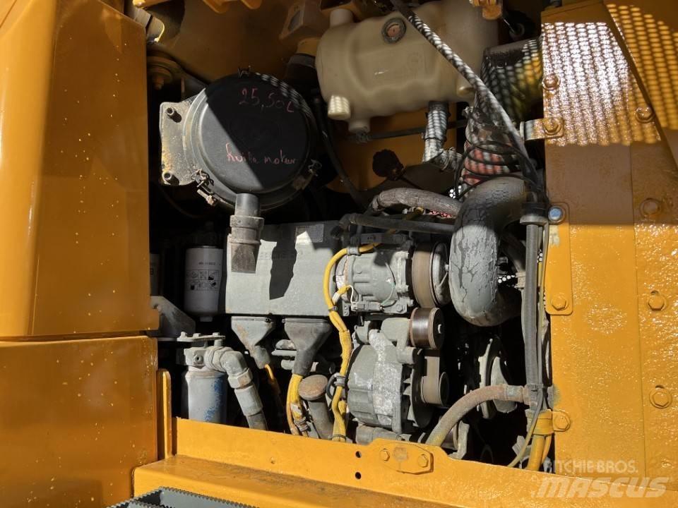 Liebherr LR 624  휠로우더